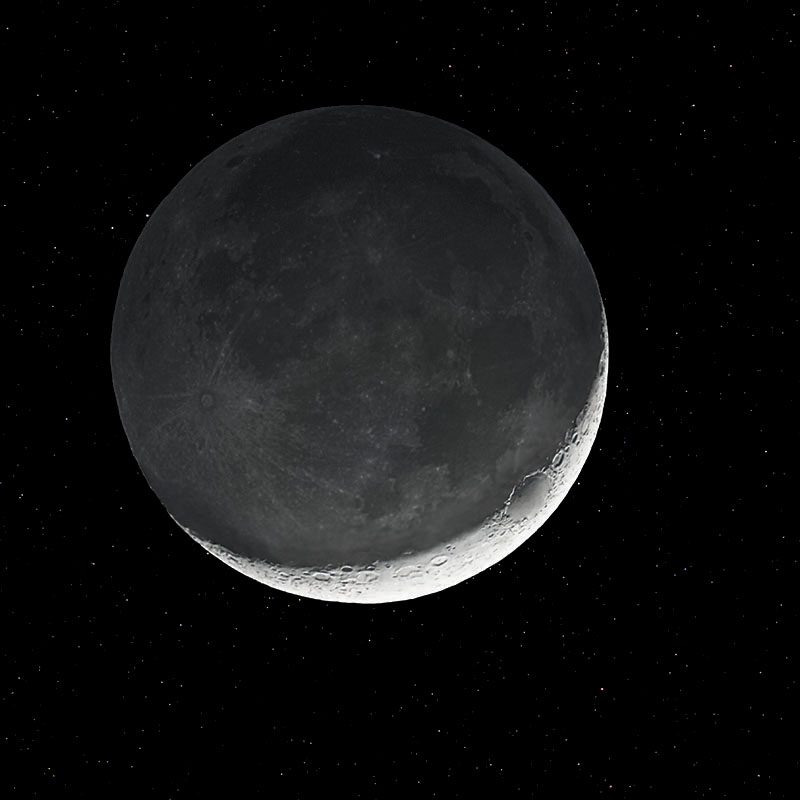 2 day after newmoon, earthshine on the dark side.